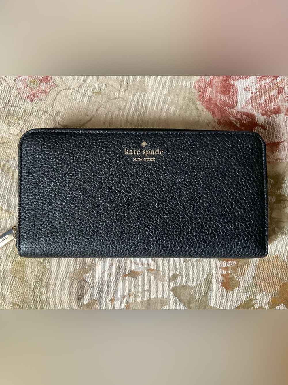 Kate Spade Leila Large Continental Zip Around Wallet Black Leather NWOT